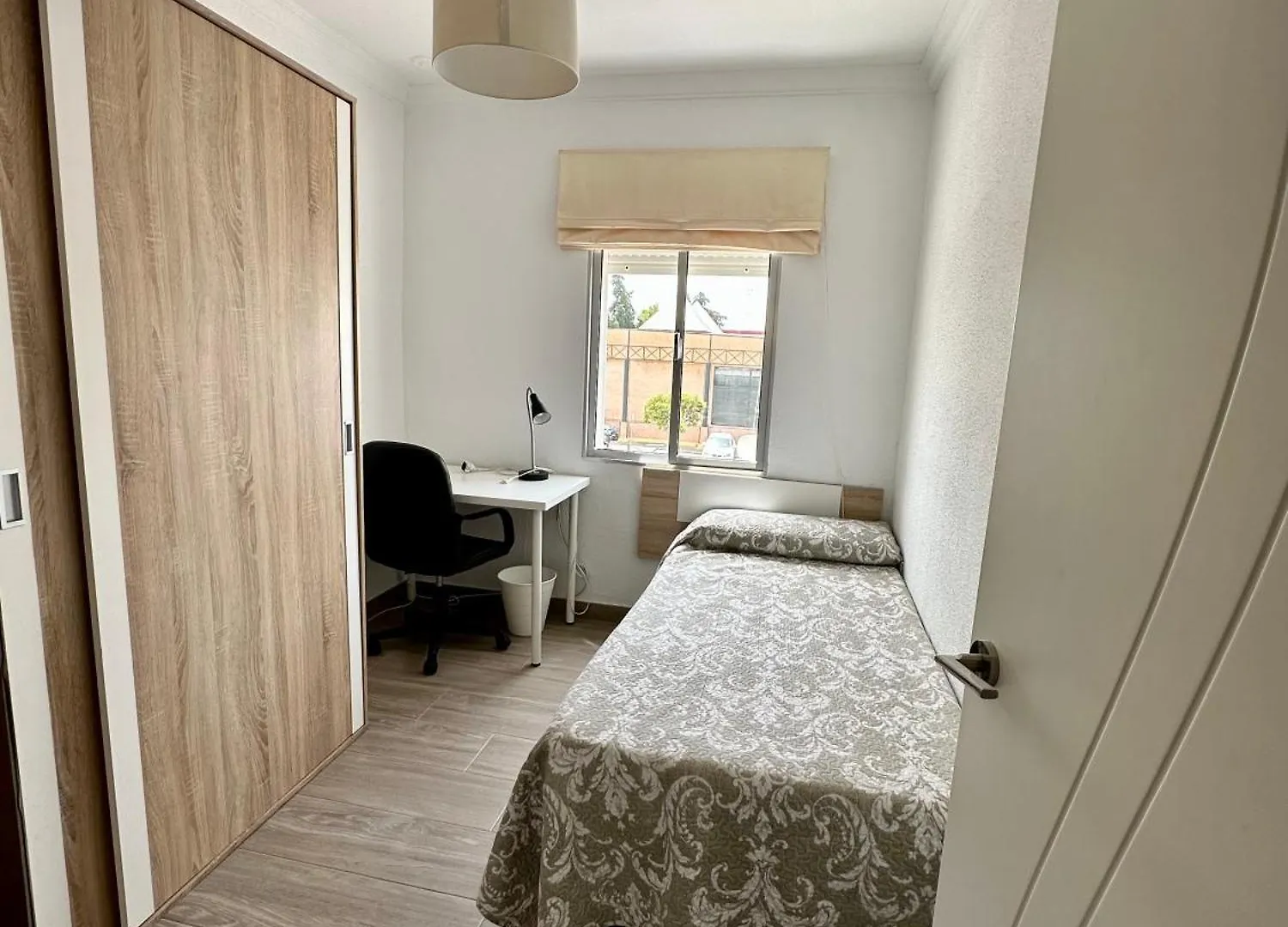 Precioso apartamento 3 dormitorios, aire acondicionado Jerez de la Frontera 0*,  España